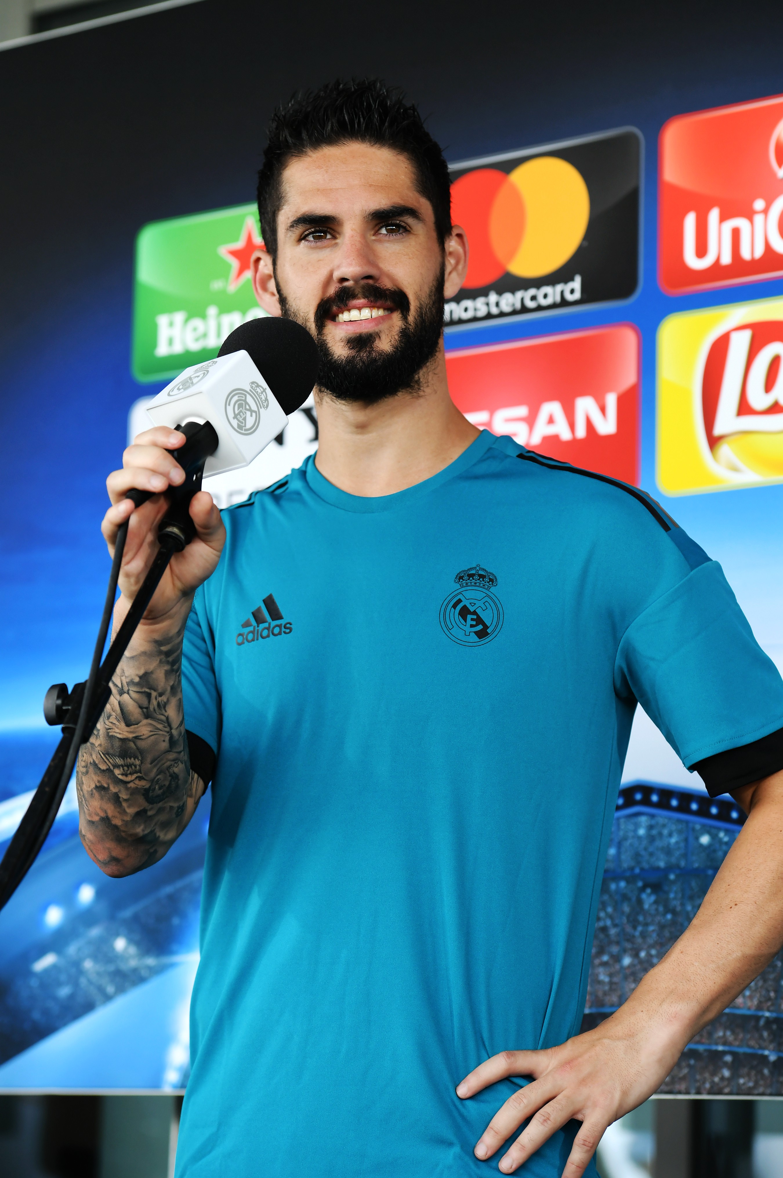 leyu,乐鱼体育皇家马德里训练开放日；冲刺阶段迎来里程碑引欢呼；欧超杯在即；控场能力受关注的简单介绍